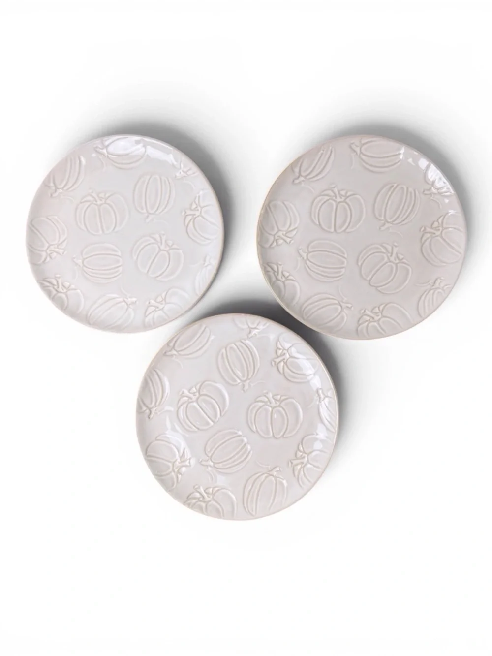Hobby Lobby Embossed Ceramic Salad Plates/Bowls Set Cream/White Pumpkins 12 pc.